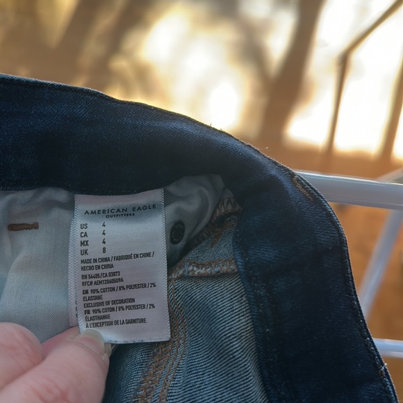 American Eagle Curvy High Rise Shortie Shorts - Picture 5 of 5